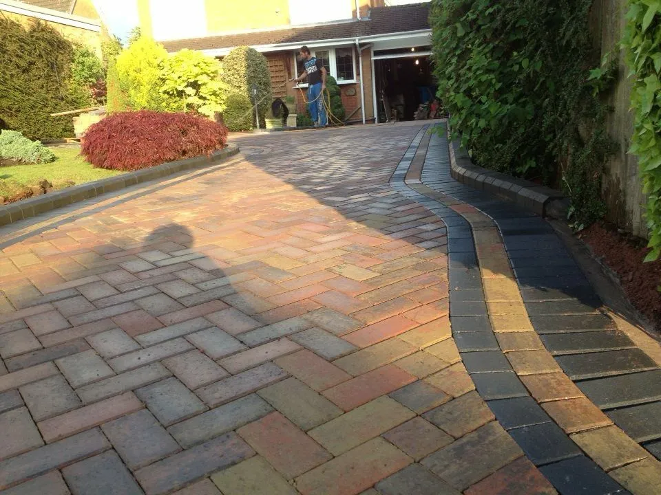 Block paving on a front drive with three-color blend